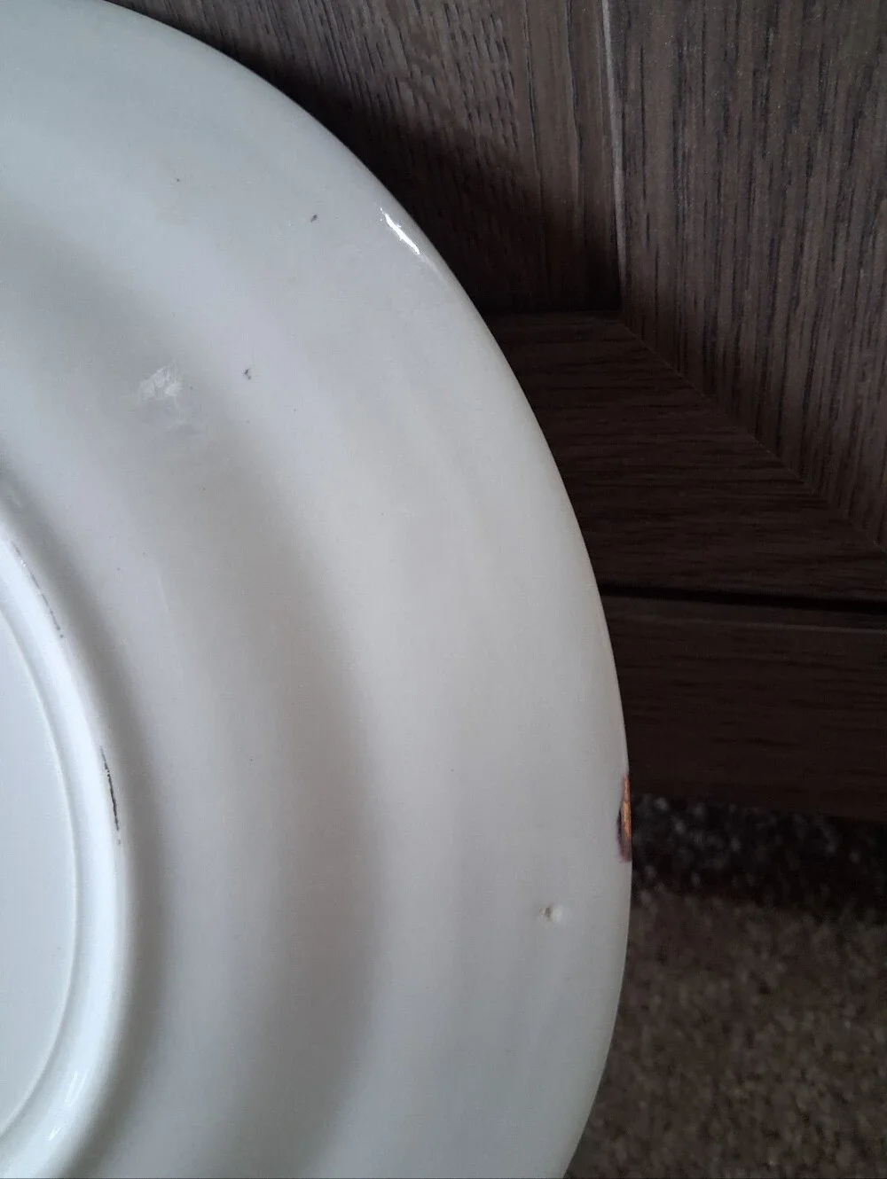 N/A white decorative